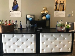 8 ft Tufted Black and White Bar