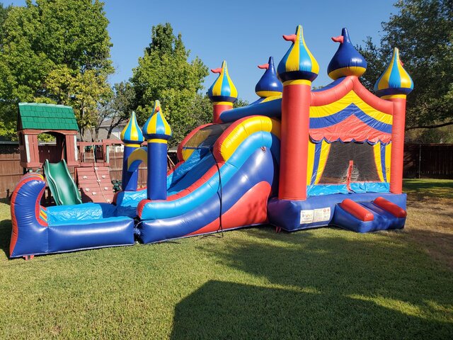 ( #24) NEW 2021 Circus Top- Dry $200 - Wet $250 With Basketball Hoop ( #24) NEW 2021 Circus Top- Dry $200 - Wet $250 With Basketball Hoop