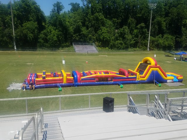 85 ft Obstacle Course