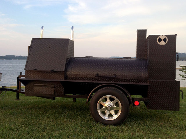 Trailer Smoker with Charcoal Grill Trailer Smoker with Charcoal Grill