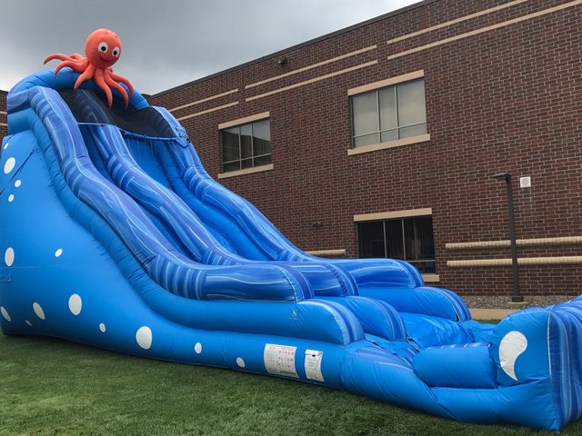 20' Octopus Wild Rapids Water Slide 20' Octopus Wild Rapids Water Slide
