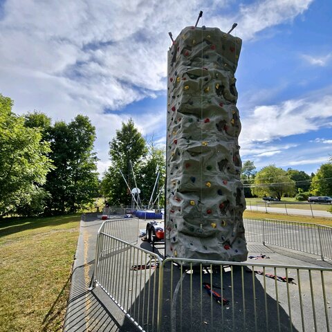Ascend Adventure Mobile Rock Climbing Wall Ascend Adventure Mobile Rock Climbing Wall