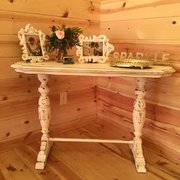 Small White Distressed Table