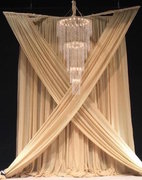 Cross pattern draping without lights