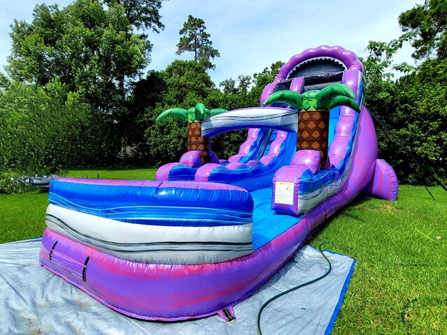 18ft. Purple Plunge Water Slide 18ft. Purple Plunge Water Slide