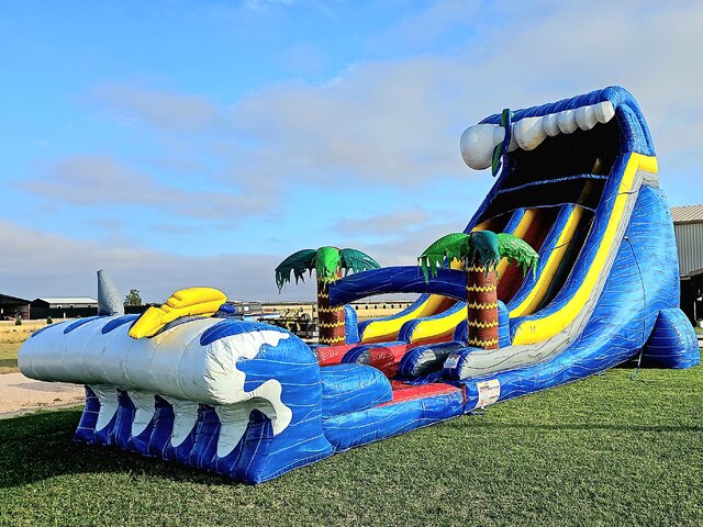 24ft Megalodon Dual Lane 24ft Megalodon Dual Lane