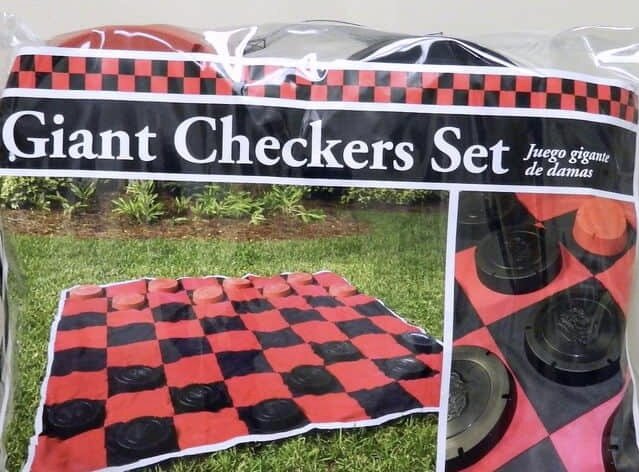 FA - Giant Checkers