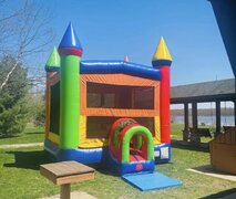 13x13 retro bounce house 