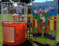 Dunk tank