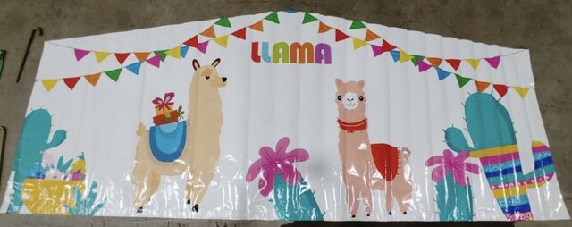 Llama panel