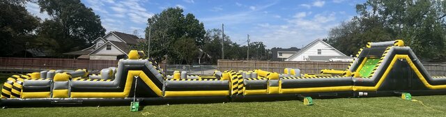 100 Ft. Radical Run Caution Obstacle Course Interactive