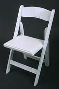 White Resin Folding Chairs (Garden Chair)