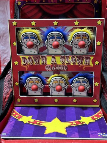 Down a Clown Carnival Game 