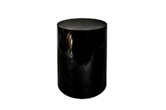 Black X-Large Round Pedestal