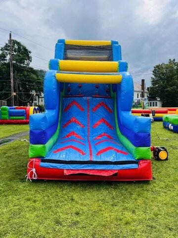 Warped Wall Climb Slide