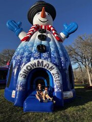 Snowman Igloo Bounce 