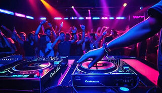 Signature DJ Experience 