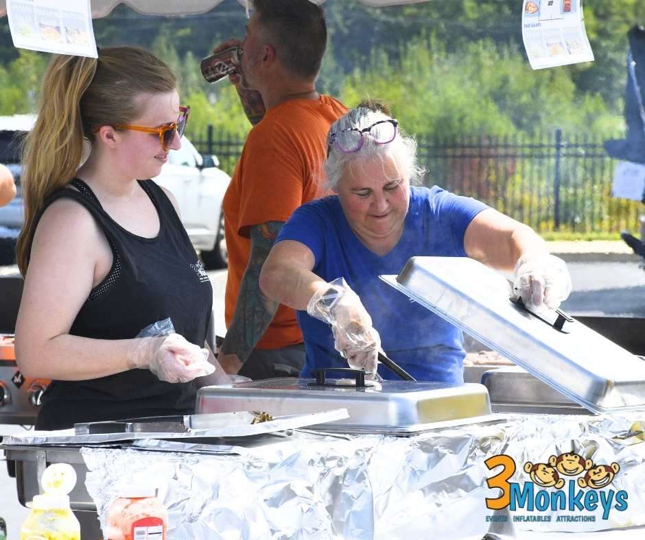 Full Service Catering Shrewsbury PA - 3 Monkeys Inflatables