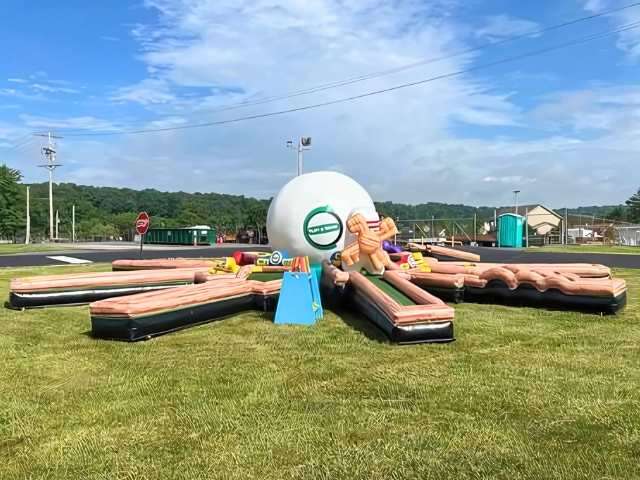 Mini Golf for College Events | 3 Monkeys Inflatables