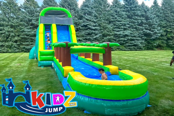 Plam tree Water Slides rentals Dupage, Cook, Kane, counties In Illinois