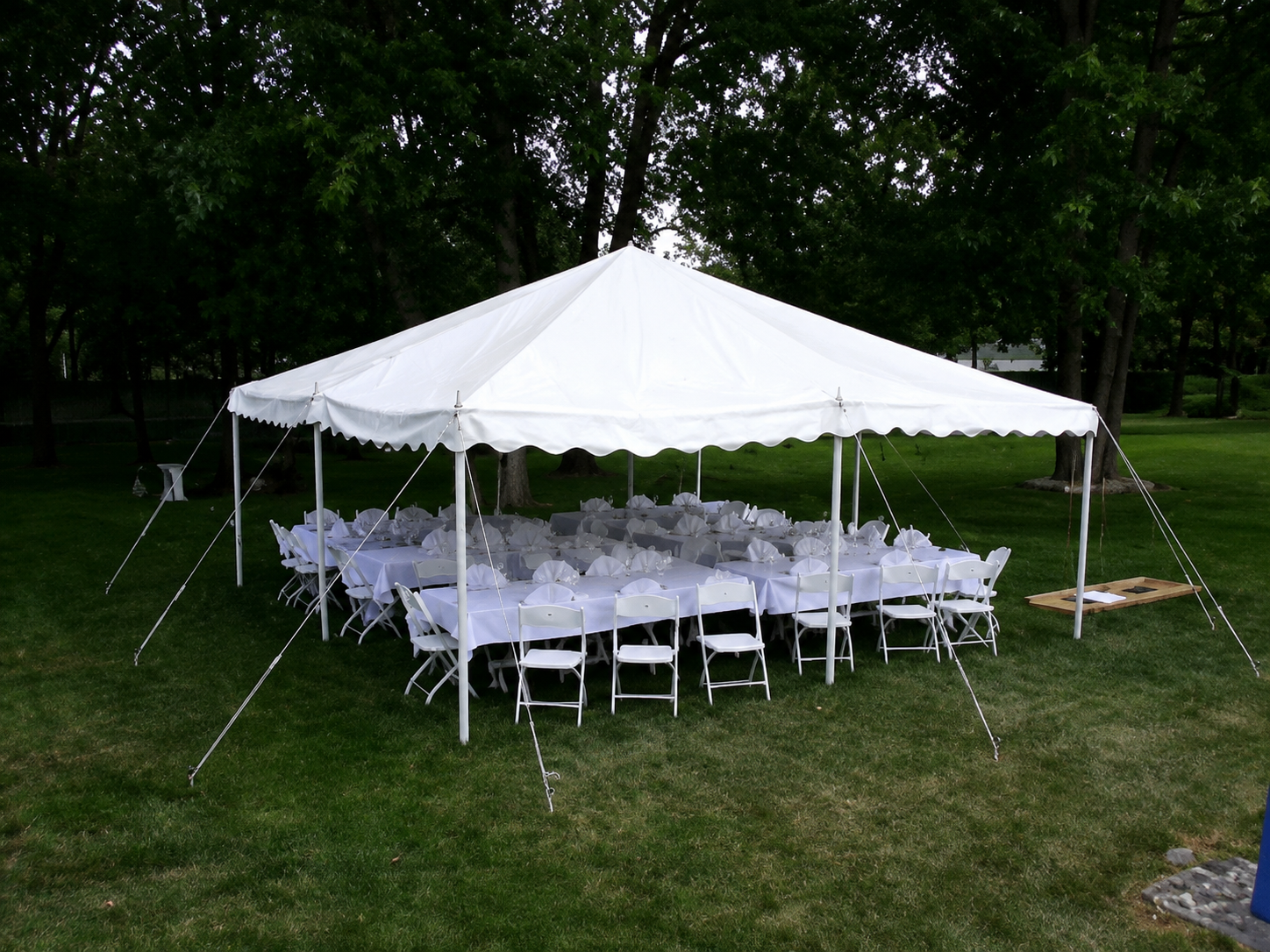 Tents tables and chairs rentals in Chicagoland