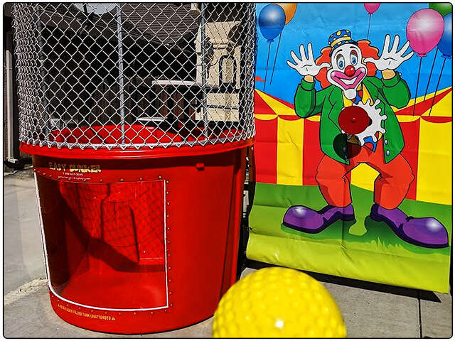 Fundraiser crowd-puller station for festivals and school events