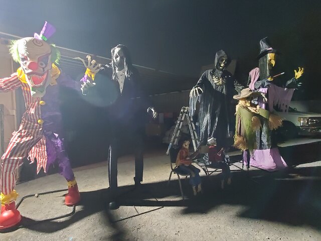 halloween Characters (Scary Clown, Banjo Bros, zombie, Scarecrow, Skeleton, Witch)