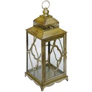 Lanterns, votives and candleholders