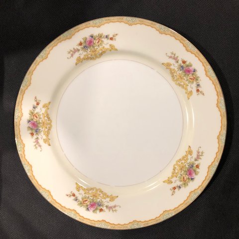 Dinner Plate Style #105
