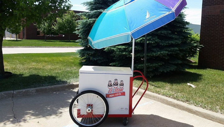 Ice cream cart rentals in Macomb, MI