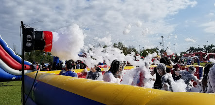 inflatable foam pit