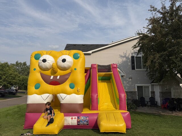 SpongeBob Party Pants Bounce and Slide
