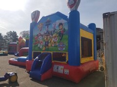 Paw Patrol Bounce House Wet/Dry with Pool