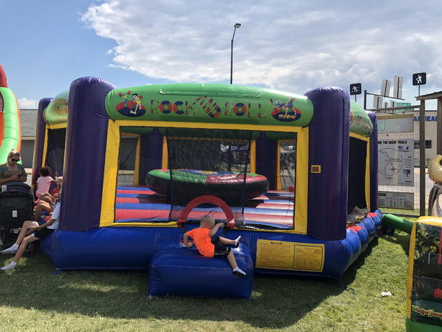 Rock-n-Roll Joust Pit 