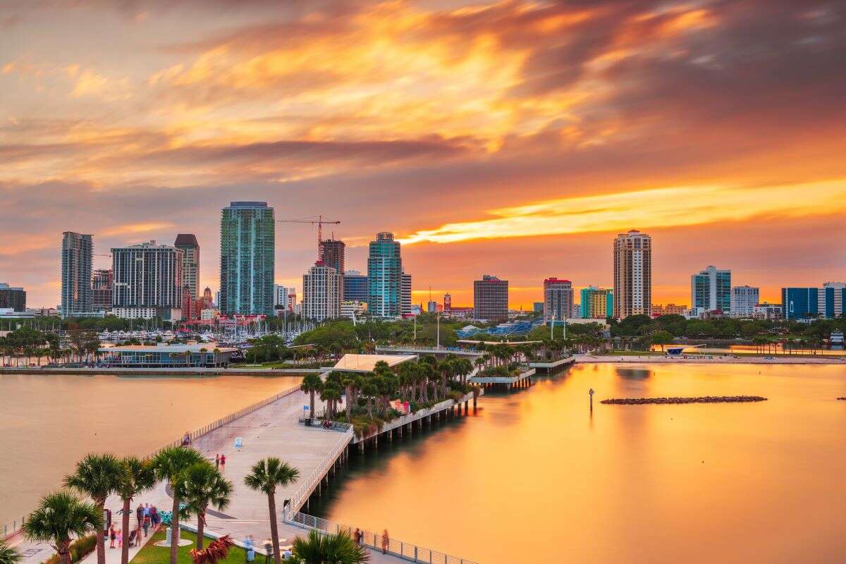 St Petersburg, FL