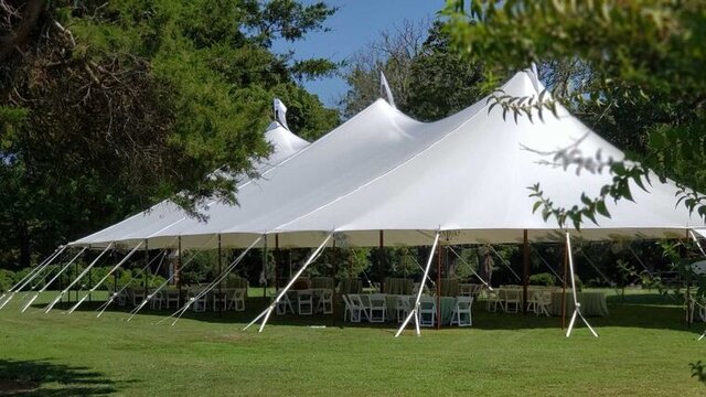 40' x 80' Pole Tent