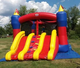 15' x 18' Bounce Castle w/ Slide