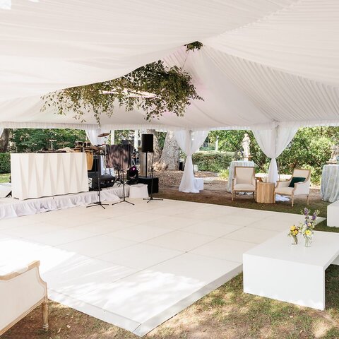 Dance Floor- White with Silver Edging (3x4 Sections)