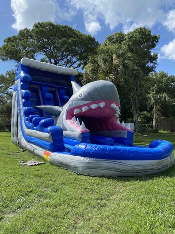 JAWS waterslide 