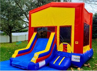 Medium Castle (Dry Slide Combo  & Basketball Hoop)