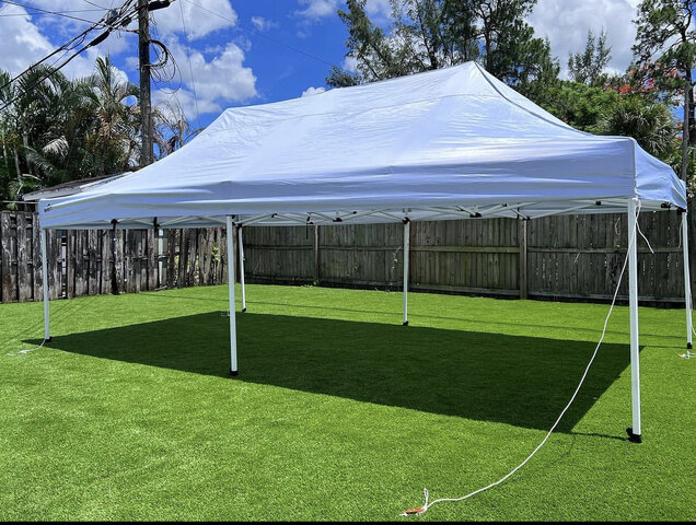 10x20 tent