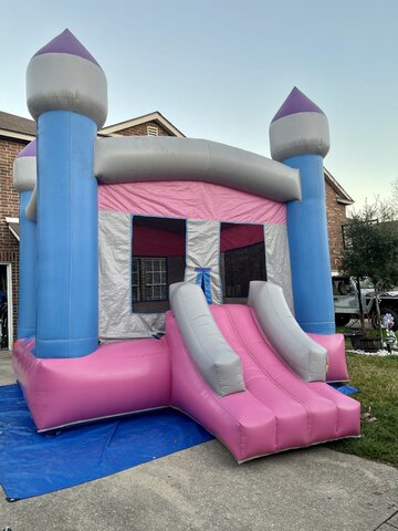 #6 BOUNCE HOUSE PINK BLUE GRAY