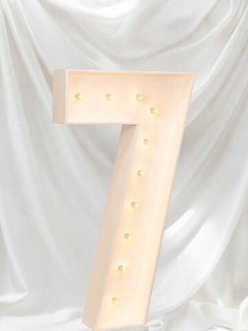 “7”  Tall 4F Marquee Number