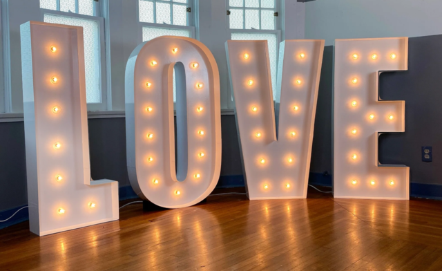 “LOVE” Talk 4F Marquee Letters