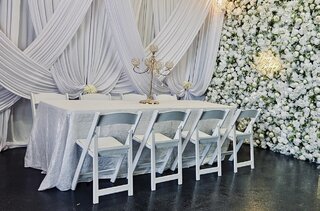 PACKAGE 8 RESIN CHAIRS-1 RECT 8F TABLE- TBC