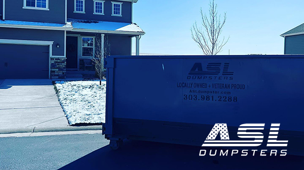 Finding the Right Roll-Off Dumpster for Your Project in Englewood