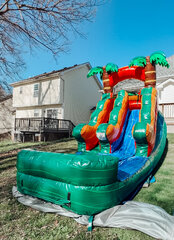 Emerald Fire 8 Foot Water Slide