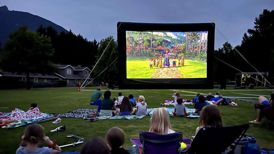Outdoor cinema rentals