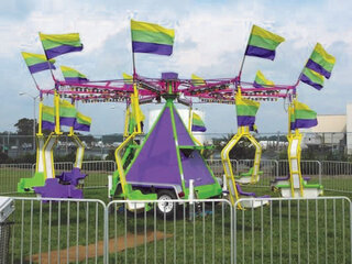Twister Swing Carnival Ride