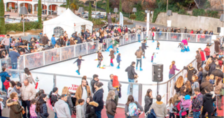 Ice Skating Rink (40′ X 60′)